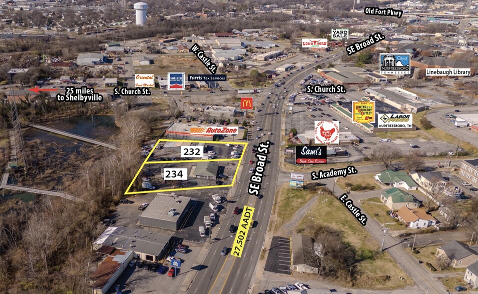232 and 234 SE Broad St portefeuille de 2 biens à vendre sur LoopNet.fr - Photo de l’immeuble – Image 1 sur 1