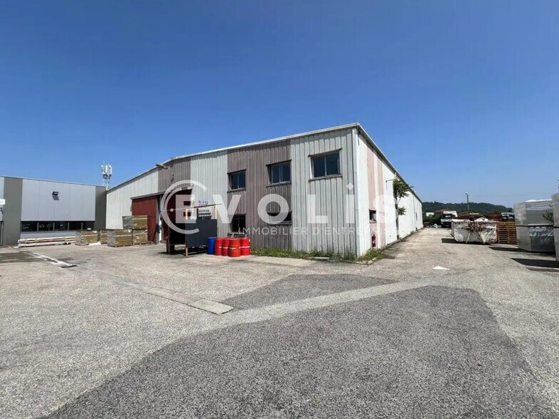 Industriel/Logistique dans Brignais à louer - Photo de l’immeuble – Image 2 sur 13