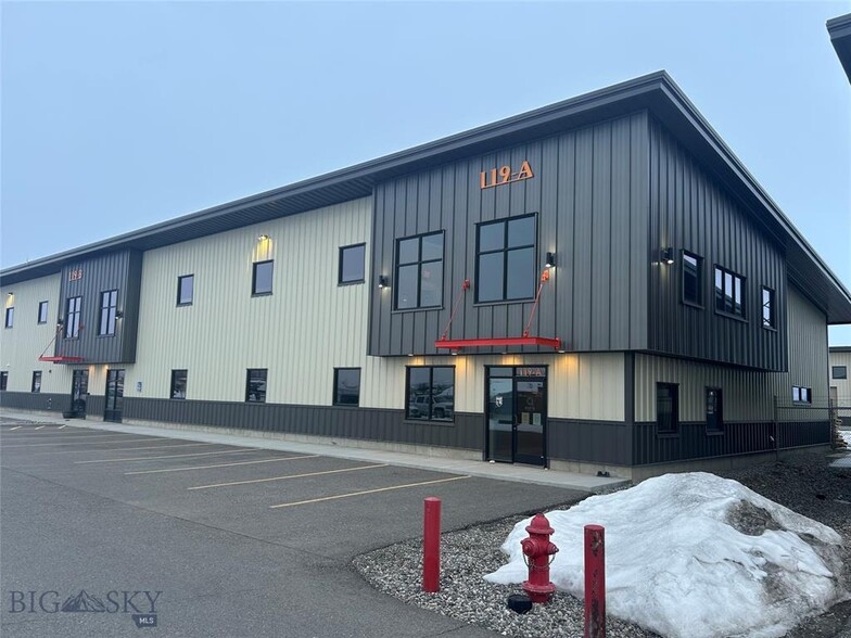 119 Gold Miner Ln, Belgrade, MT à louer - Photo principale – Image 1 sur 15