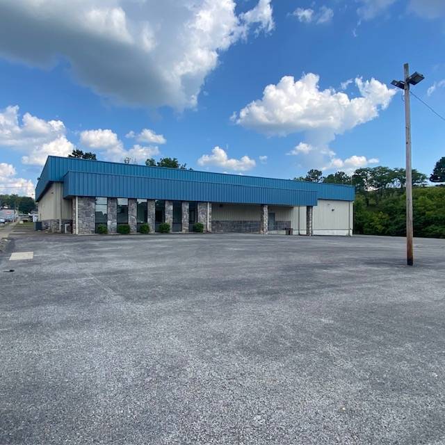 324 E Main St, Springfield, KY à vendre Photo principale– Image 1 sur 37