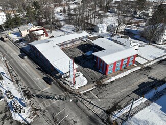 Plus de détails pour 70 N Main St, Ellenville, NY - Hôtellerie à vendre