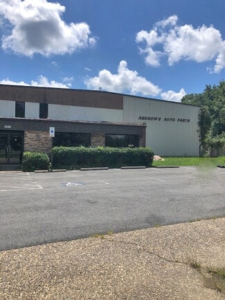 Plus de détails pour 4840 Crain Hwy, White Plains, MD - Industriel/Logistique à vendre