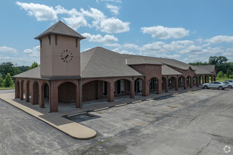 2310-2320 N Highway 66, Catoosa, OK à vendre - Photo de l’immeuble – Image 1 sur 14