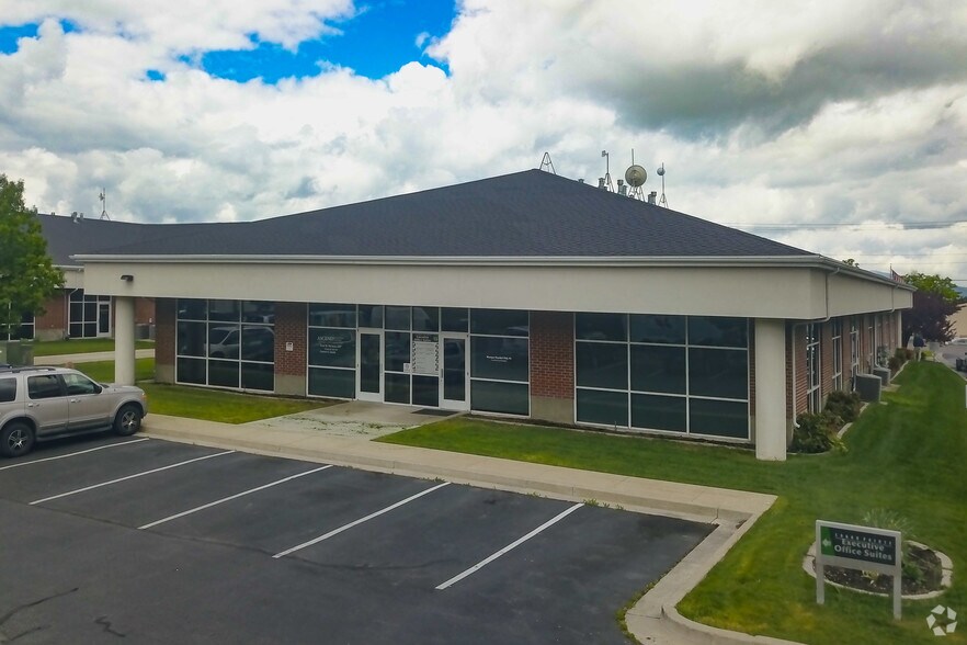 1300 N 200 E, Logan, UT à louer - Photo principale – Image 1 sur 34