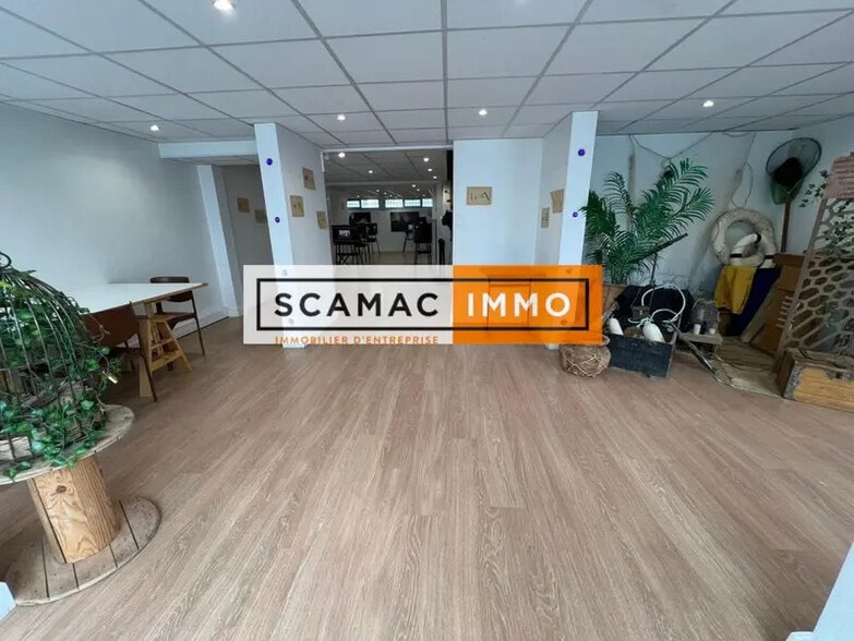 Local d’activités dans Montrouge à louer - Photo de l’immeuble – Image 2 sur 12