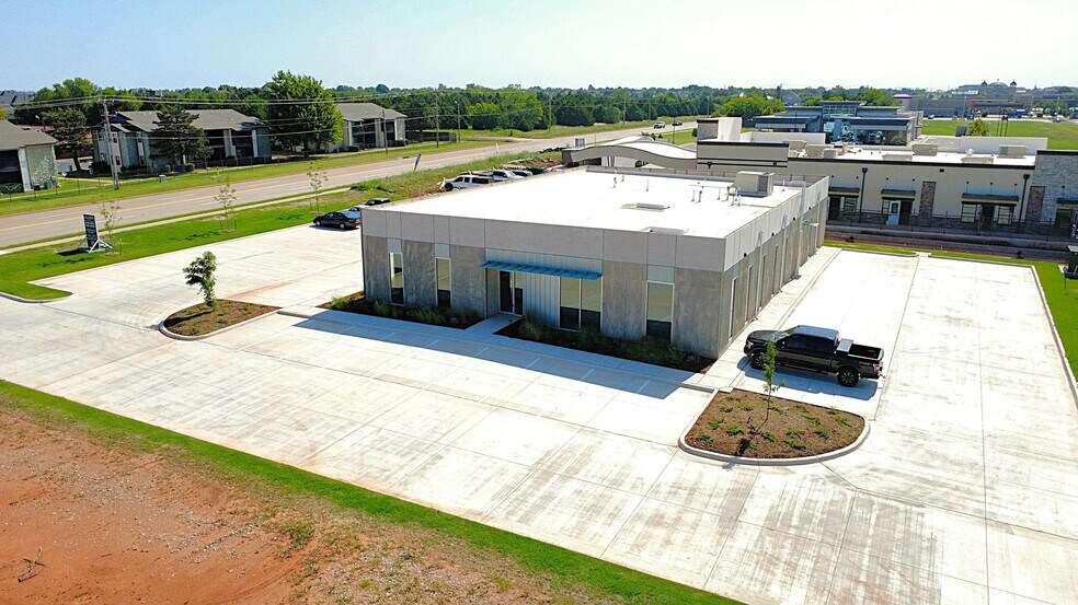 3108 NW 150th St, Oklahoma City, OK à louer - Photo de l’immeuble – Image 3 sur 5