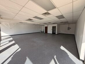 800-828 W Edmond Rd, Edmond, OK à louer Photo intérieure– Image 2 sur 2