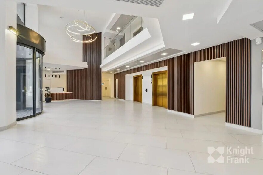 4 Place Des Ailes, Boulogne-Billancourt à louer - Photo de l’immeuble – Image 3 sur 9