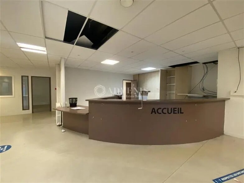 Bureau dans Paris à louer - Photo de l’immeuble – Image 3 sur 11