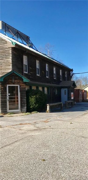 170-178 Yantic Rd, Norwich, CT à louer - Aérien – Image 1 sur 9