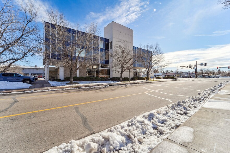 10395 W Colfax Ave, Lakewood, CO à vendre - Photo de l’immeuble – Image 3 sur 32