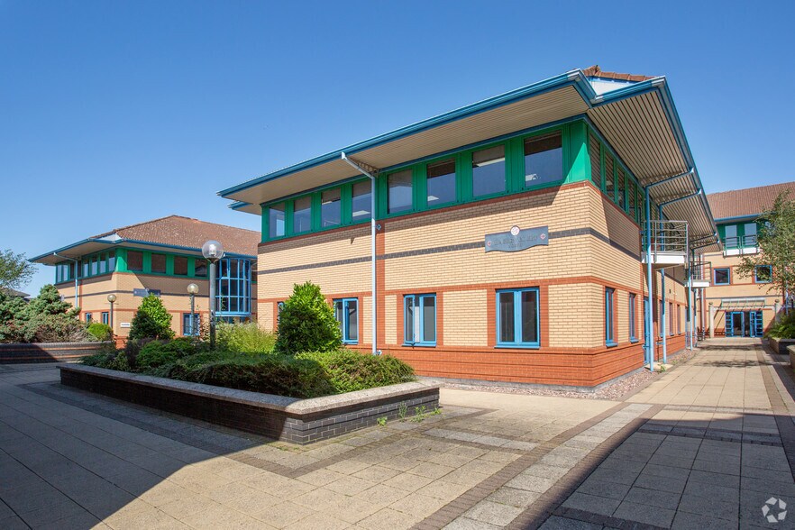 Waterfront E, Brierley Hill à vendre - Photo de l’immeuble – Image 3 sur 10
