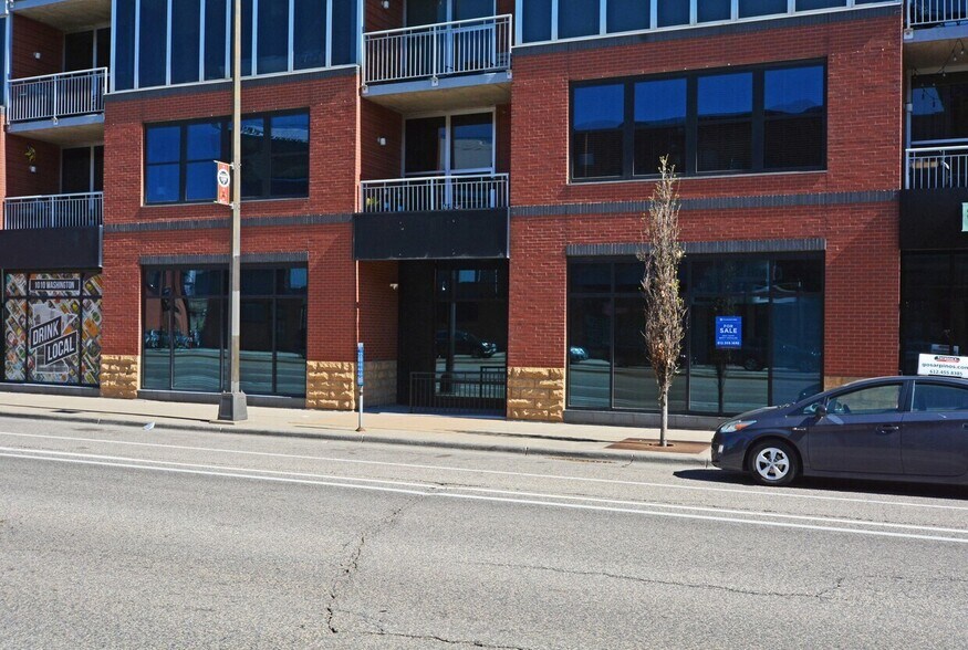 1020 Washington Ave S, Minneapolis, MN à vendre - Photo de l’immeuble – Image 1 sur 1