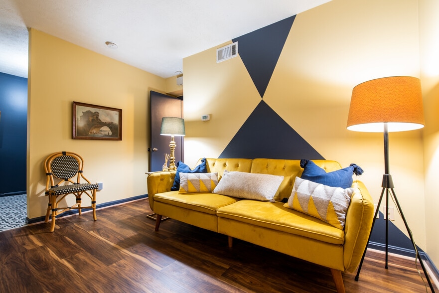 1225 S 6th St, Louisville, KY à vendre - Photo intérieure – Image 3 sur 22