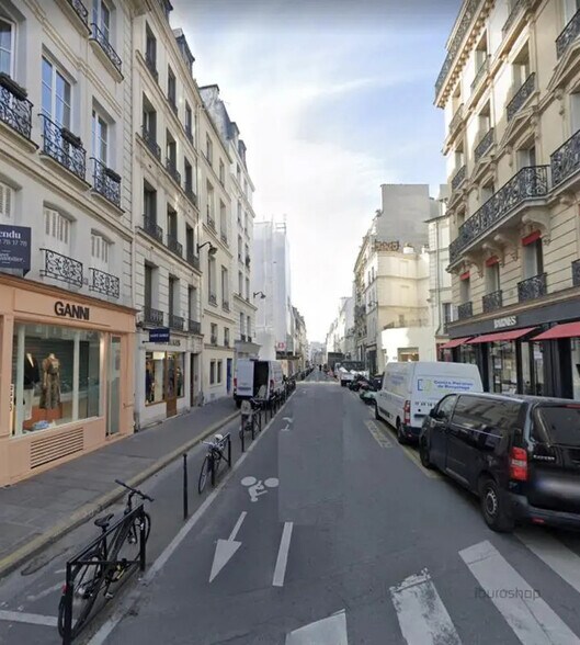 Local commercial dans Paris à louer - Photo de l’immeuble – Image 1 sur 2