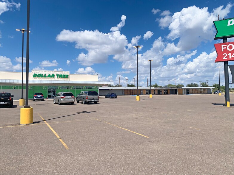 1805 Parkway Dr, Lubbock, TX à louer - Photo de l’immeuble – Image 1 sur 7