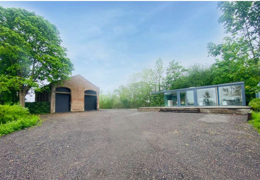 2 Stow Park Rd, Stow à louer - Photo principale – Image 1 sur 1