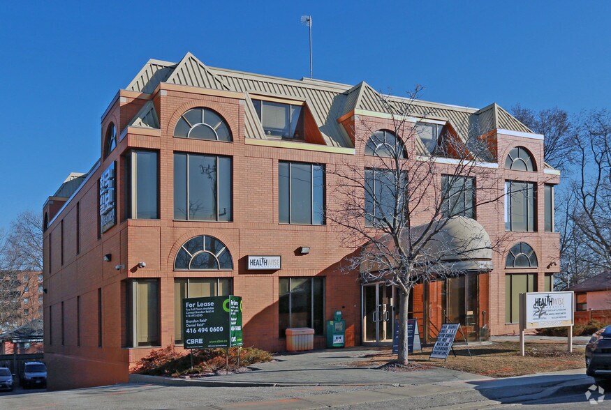 12 Morgan Ave, Markham, ON à louer - Photo de l’immeuble – Image 2 sur 3