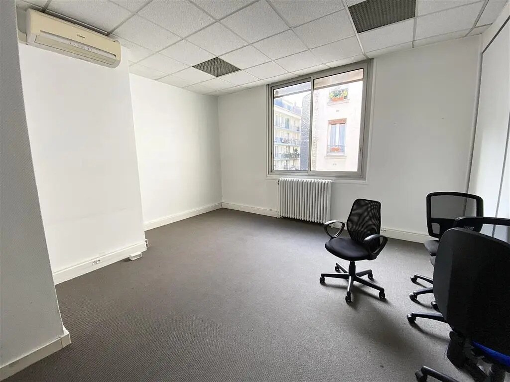 Bureau dans Paris à louer Photo de l’immeuble– Image 1 sur 7