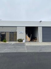 14944 Shoemaker Ave, Santa Fe Springs, CA à louer Photo de l’immeuble– Image 1 sur 1