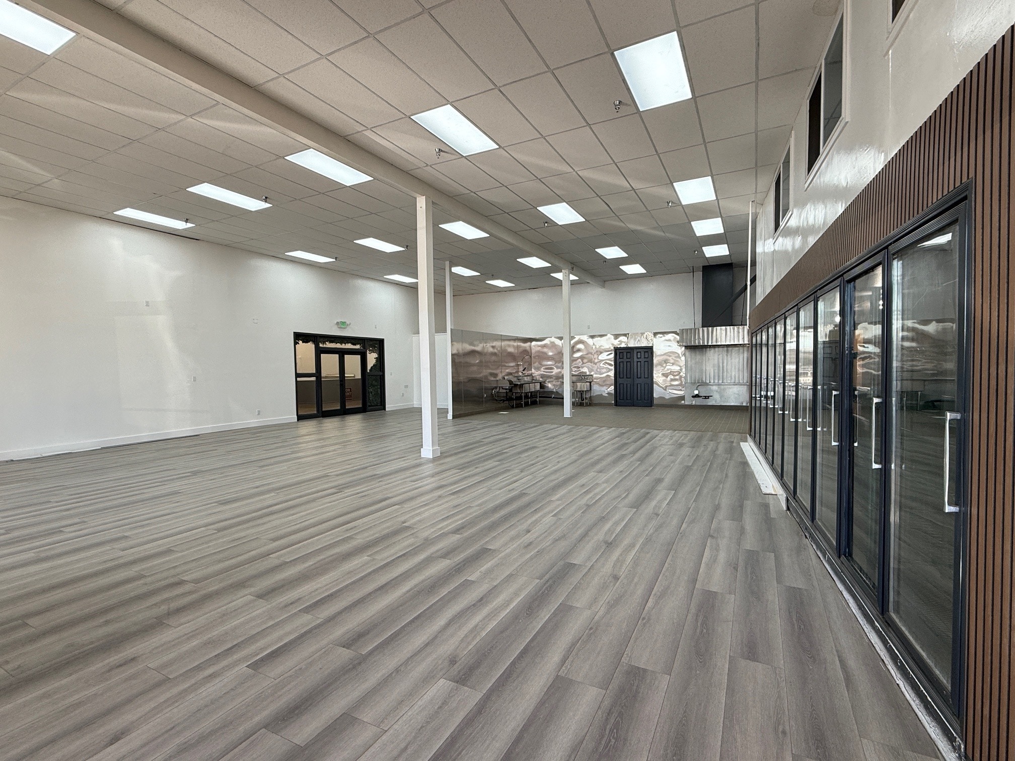 1933 E Gage Ave, Los Angeles, CA à louer Photo intérieure– Image 1 sur 12