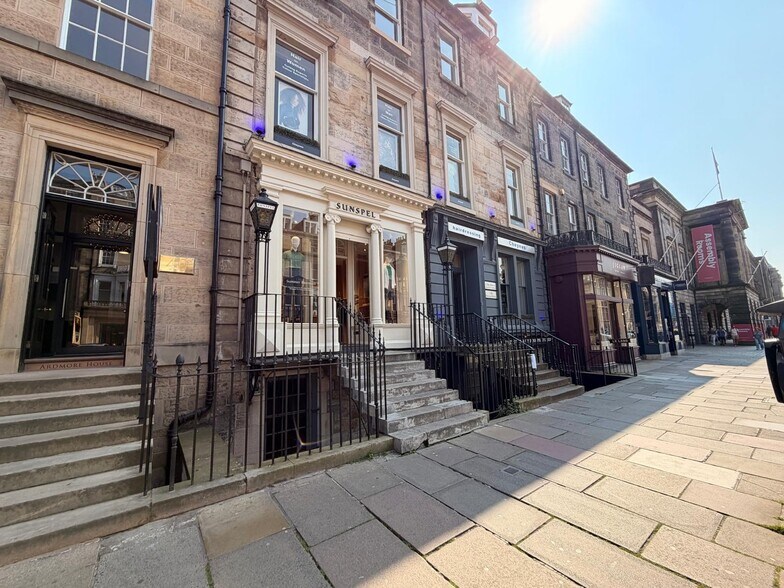 44-46A George St, Edinburgh à louer - Photo de l’immeuble – Image 3 sur 3