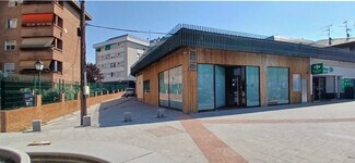 Plus de détails pour Local commercial à louer
