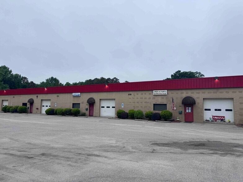 3614 US-74, Wingate, NC à louer - Photo de l’immeuble – Image 2 sur 11