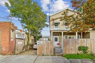 Plus de détails pour 1429 128th St, College Point, NY - Local commercial à vendre