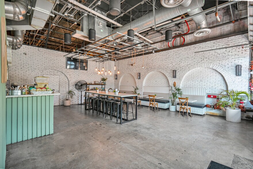 1220-1222 16th St, Miami Beach, FL à louer - Photo intérieure – Image 2 sur 8