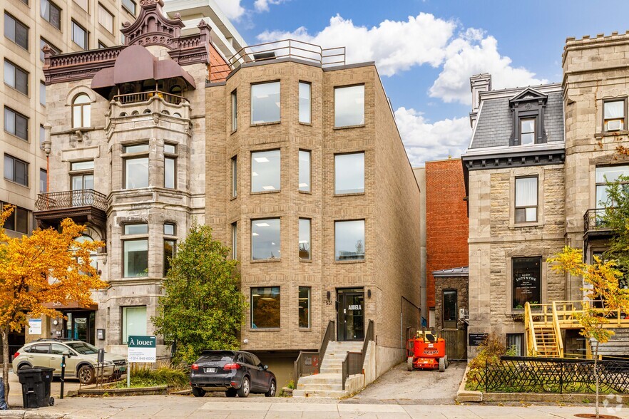 531 Rue Sherbrooke E, Montréal, QC à vendre - Photo de l’immeuble – Image 3 sur 7