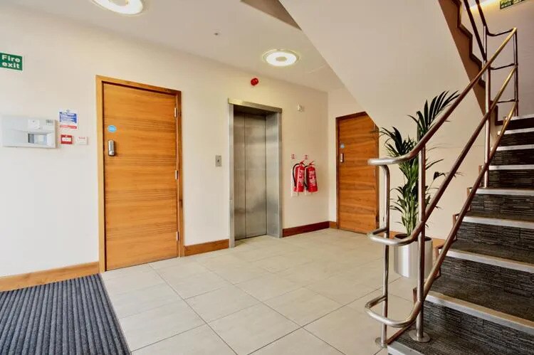 North Ln, Leeds à louer - Photo de l’immeuble – Image 3 sur 12