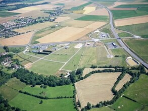 Sarceaux - VUE AÉRIENNE vue de carte