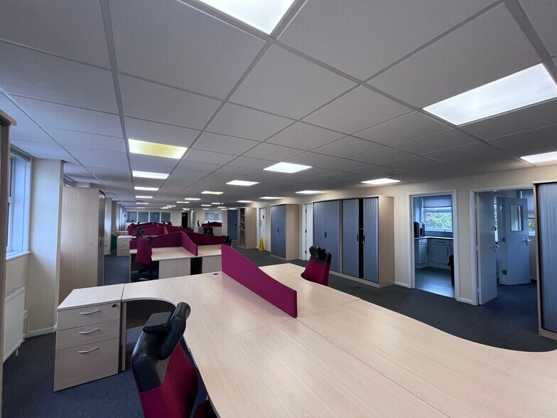 Riverside Park Rd, Middlesbrough à louer - Photo de l’immeuble – Image 3 sur 14