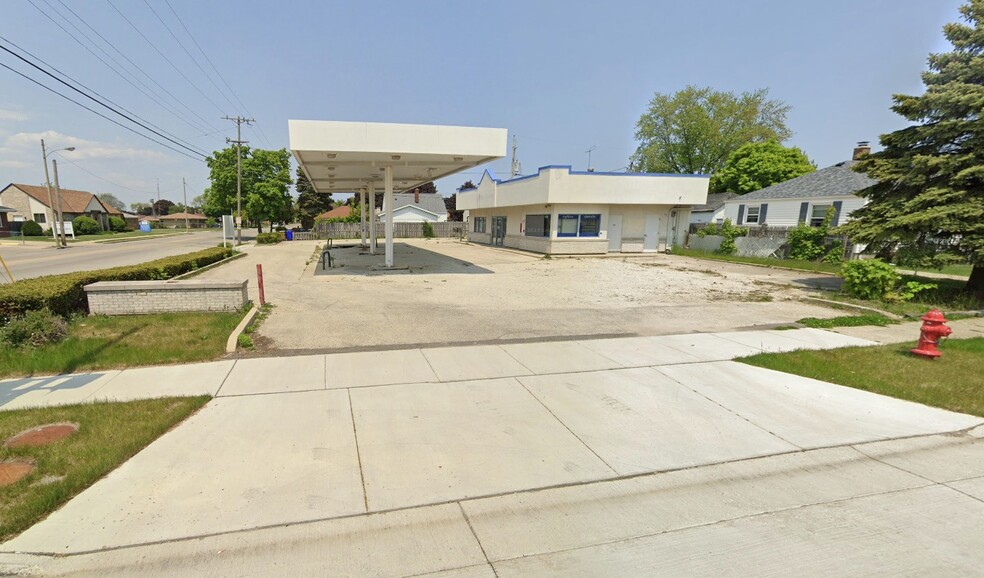 2619 22nd Ave, Kenosha, WI à vendre - Photo de l’immeuble – Image 1 sur 3