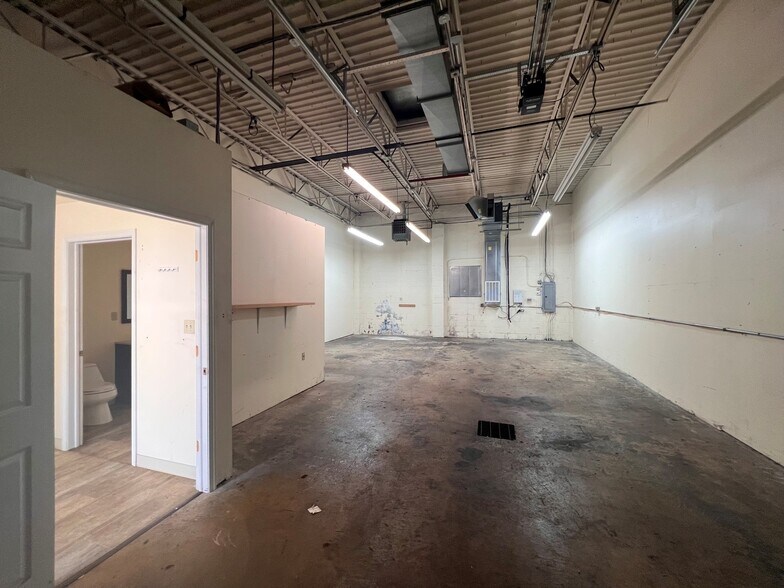 409 Meco Dr, Wilmington, DE à louer - Photo intérieure – Image 3 sur 6