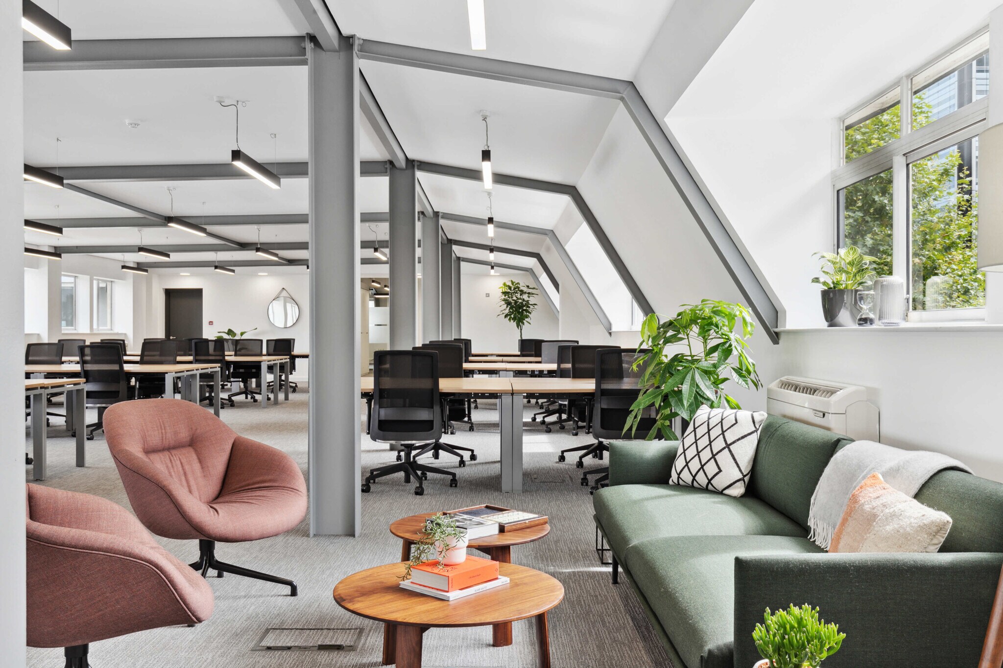 22-24 Glenthorne Rd, Londres à louer Photo de l’immeuble– Image 1 sur 18