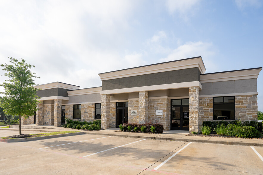 830 Julie Rivers Dr, Sugar Land, TX à vendre - Photo de l’immeuble – Image 2 sur 26