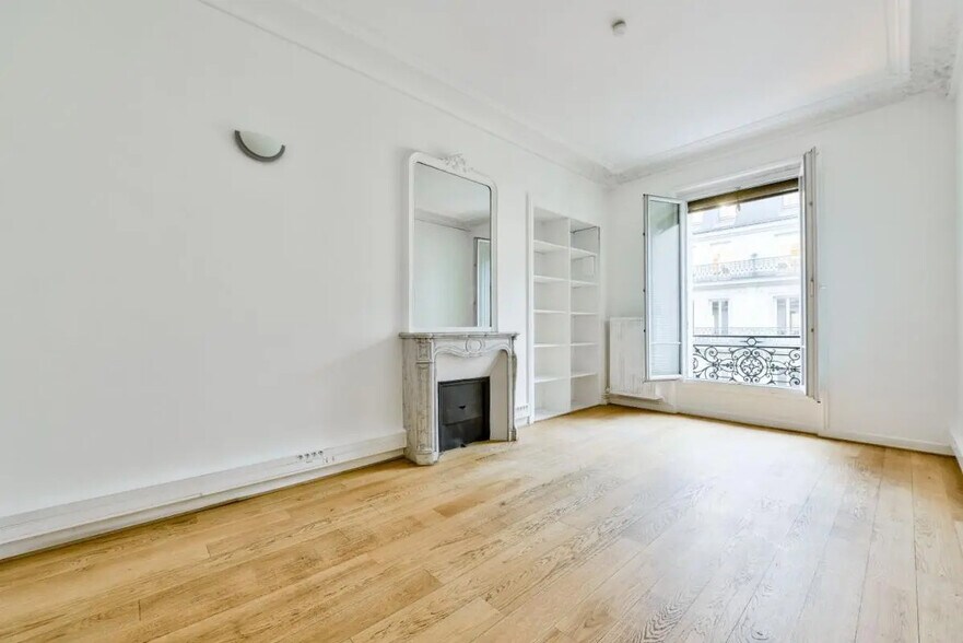Bureau dans Paris à louer - Photo de l’immeuble – Image 2 sur 8