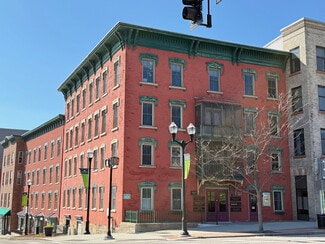 Plus de détails pour 2 N Main St, Saint Albans, VT - Bureau à vendre