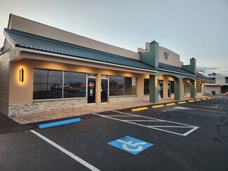Plus de détails pour 131-141 S Courtenay Pky, Merritt Island, FL - Bureau, Local commercial à louer