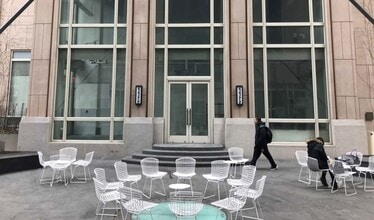 27 Barclay St, New York, NY à louer Photo de l’immeuble– Image 1 sur 2