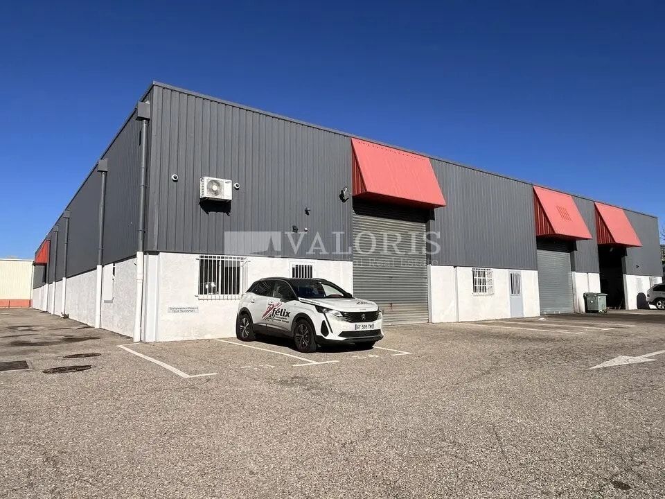 Local d’activités dans Rognac à louer Photo de l’immeuble– Image 1 sur 9