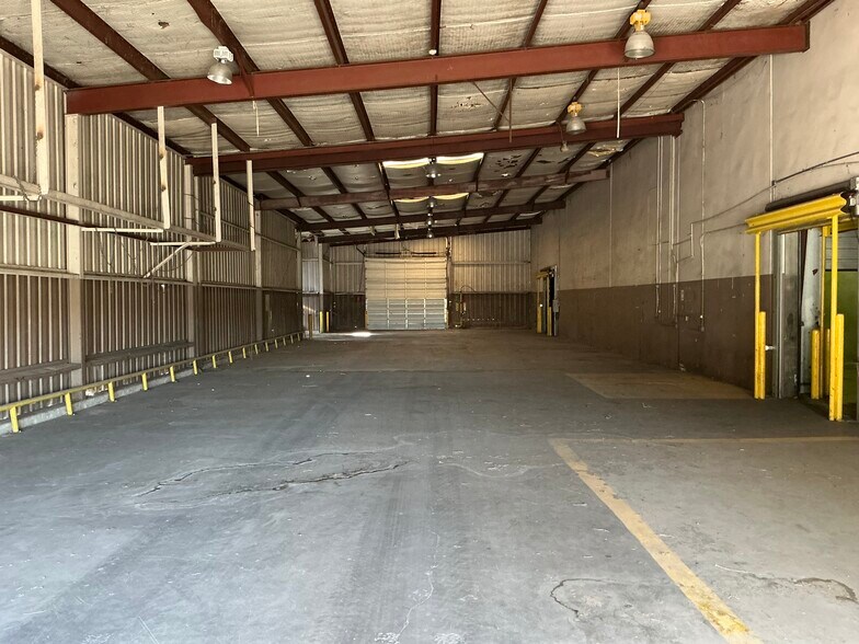 908 Cecilia St, Alice, TX à vendre - Photo intérieure – Image 2 sur 26