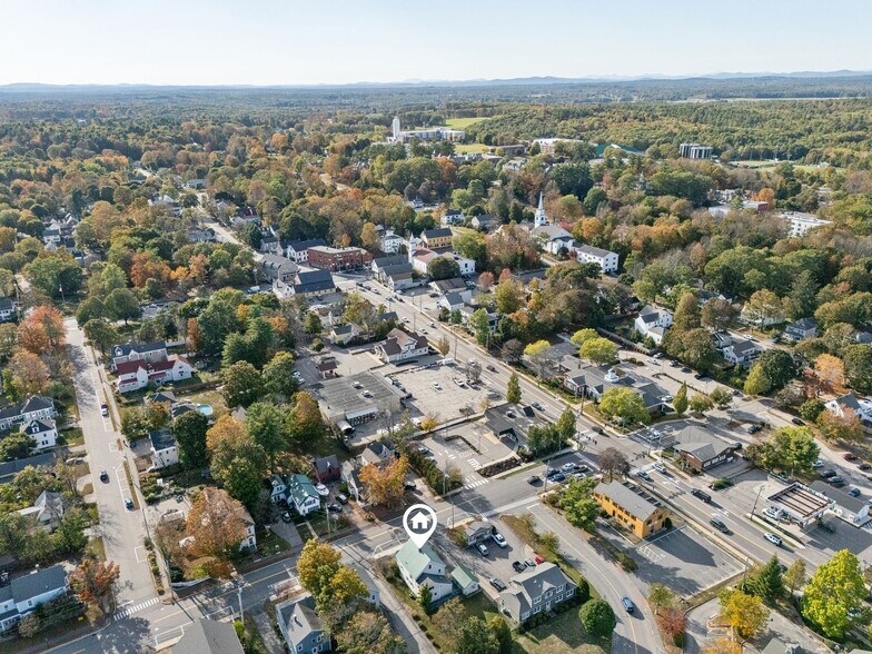 10 Elm St, Gorham, ME à vendre - Photo de l’immeuble – Image 2 sur 48