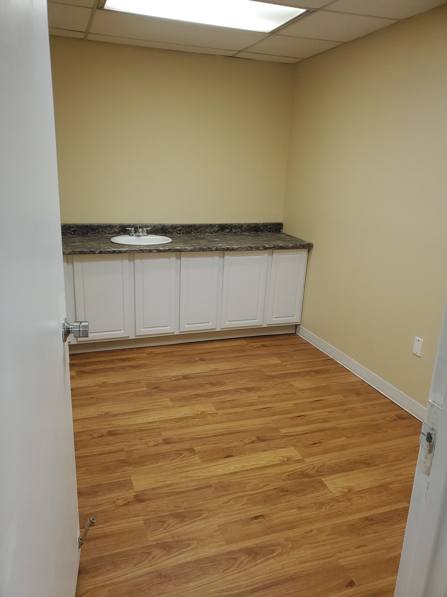 2575 W Broad St, Columbus, OH à louer Photo intérieure– Image 1 sur 3