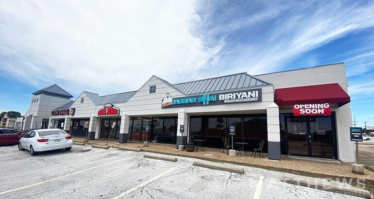 3203-3251 Independence Pky, Plano, TX à louer - Photo de l’immeuble – Image 1 sur 3