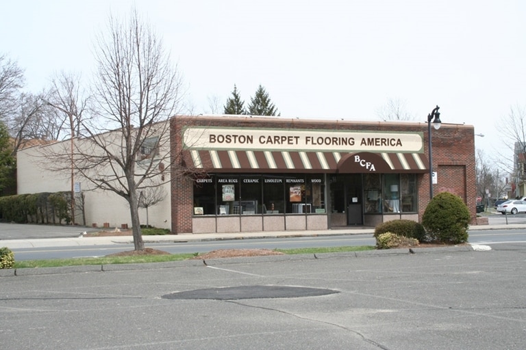 483 Belmont Ave, Springfield, MA à louer Photo principale– Image 1 sur 19