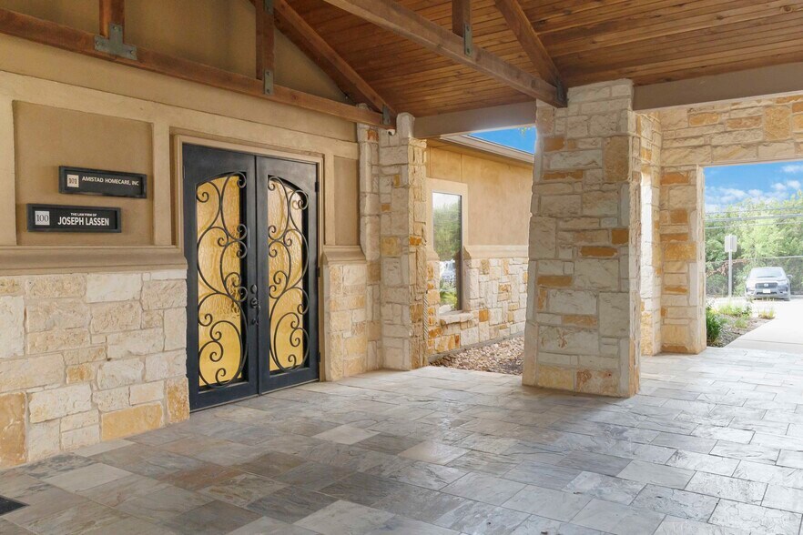 3519 Paesanos Pky, Shavano Park, TX à louer - Photo de l’immeuble – Image 3 sur 18