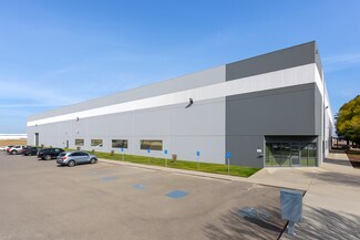 Plus de détails pour 600 S McClure Rd, Modesto, CA - Industriel/Logistique à louer